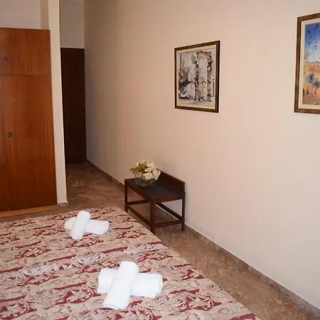 Sofia Τολό