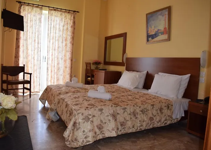Sofia 4* Toló
